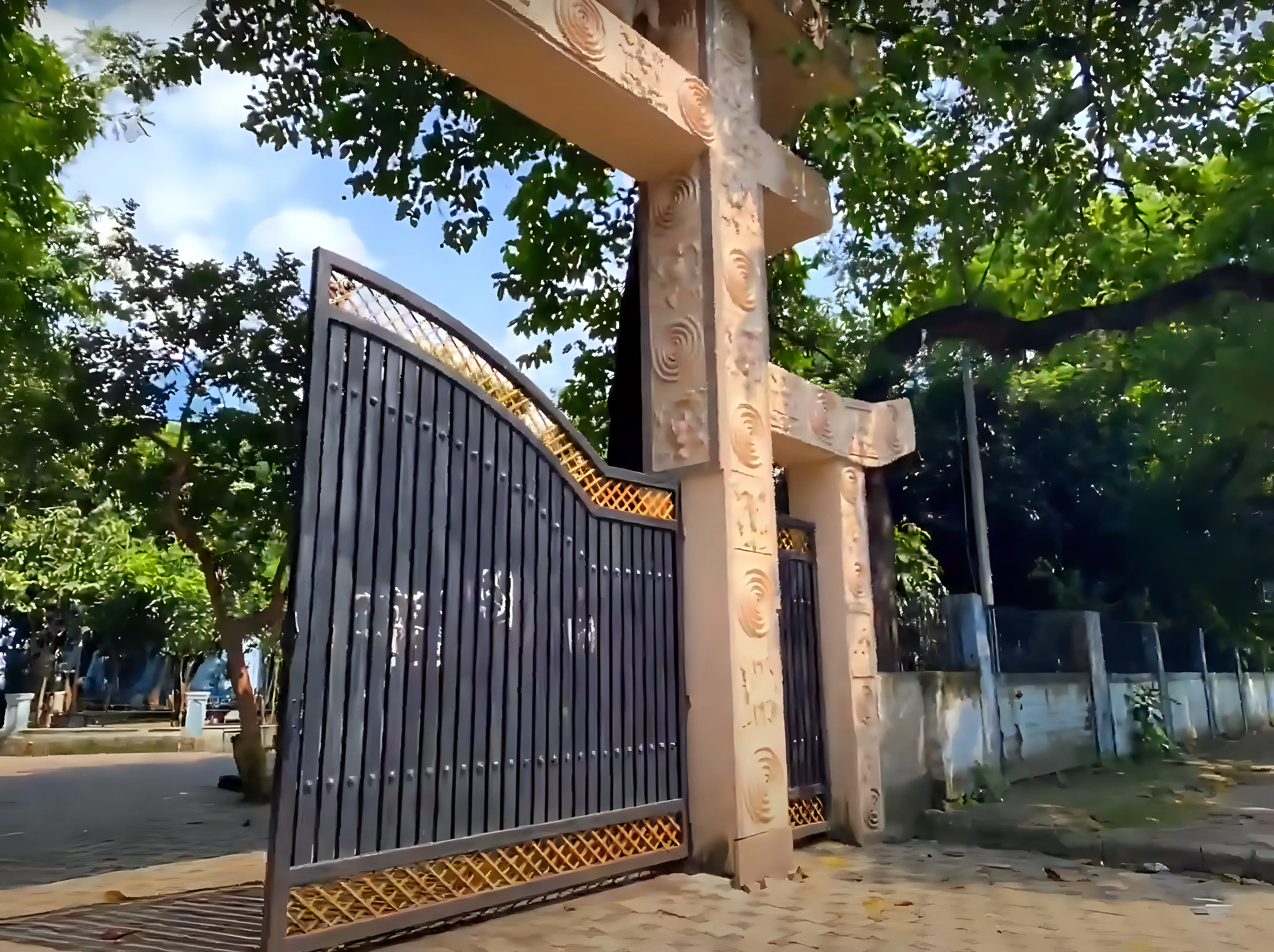 GCECT campus photo 3